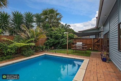 Photo of property in 28 Carr Street, Te Kamo, Whangarei, 0112