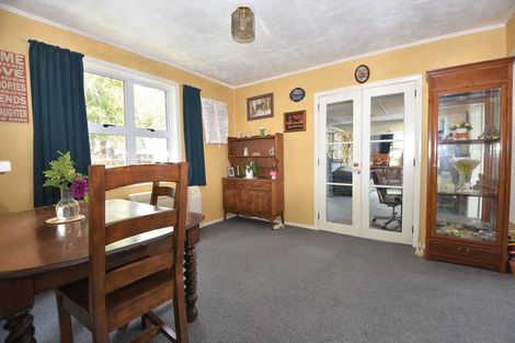 Photo of property in 93 Pembroke Street, Carterton, 5713