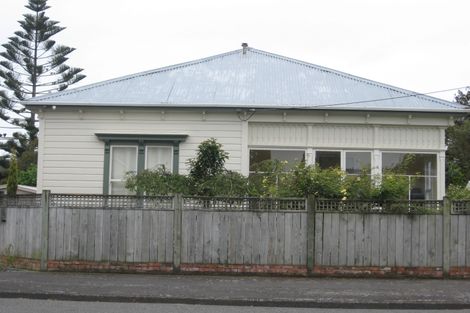 Photo of property in 6 Liverpool Street, Whanganui, 4500