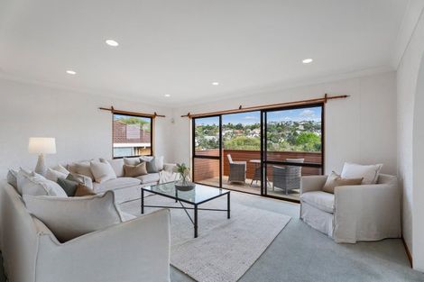 Photo of property in 24 Bayside Drive, Browns Bay, Auckland, 0630