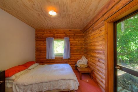 Photo of property in 16 Wye Place, Fernhill, Queenstown, 9300