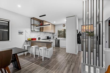 Photo of property in 45 Baumea Rise, Massey, Auckland, 0614