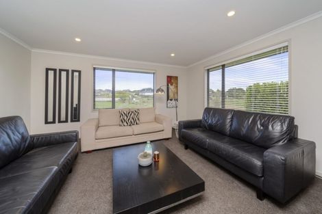 Photo of property in 32a Ainslee Street, Highlands Park, New Plymouth, 4312