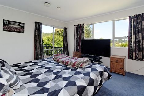 Photo of property in 123 Wirihana Road, Titirangi, Auckland, 0604
