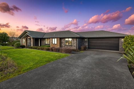 Photo of property in 2 Jessie Rise, Riverhead, 0820