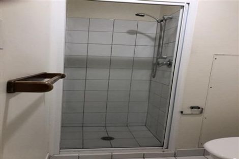 Photo of property in 5c/30 Westward Ho, Glen Eden, Auckland, 0602