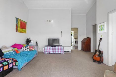 Photo of property in 9 Seddon Road, Frankton, Hamilton, 3204