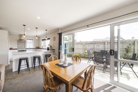 Photo of property in 31 Wescombe Grove, Feilding, 4702