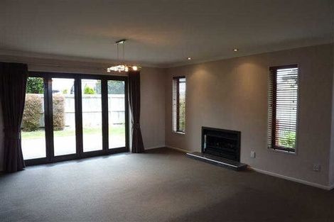 Photo of property in 6 Cranmer Close, Rototuna North, Hamilton, 3210