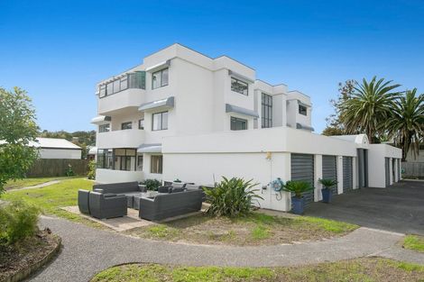 Photo of property in 7c Puriri Avenue, Orewa, 0931