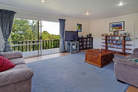 Photo of property in 123 Wirihana Road, Titirangi, Auckland, 0604