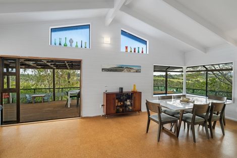 Photo of property in 8 Green Road, Matakana, Warkworth, 0985