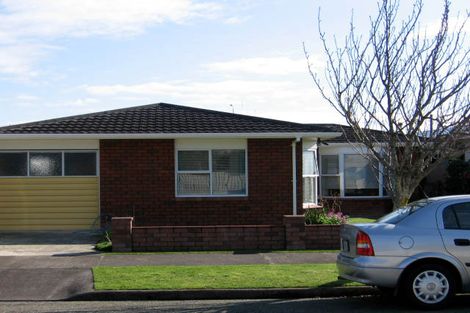 Photo of property in 4 Sheffield Street, Awapuni, Palmerston North, 4412