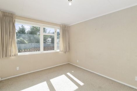 Photo of property in 16 Garrick Place, Pukehangi, Rotorua, 3015