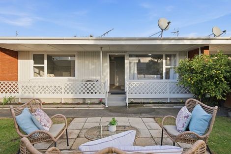 Photo of property in 3/7a Curletts Road, Sockburn, Christchurch, 8042