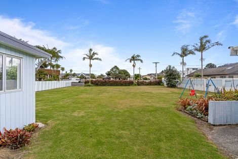 Photo of property in 1002 Port Road, Whangamata, 3620