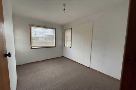 Photo of property in 57 Tiraumea Drive, Pakuranga, Auckland, 2010
