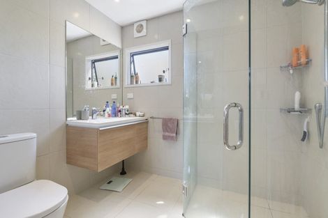 Photo of property in 1/64 Centorian Drive, Windsor Park, Auckland, 0632