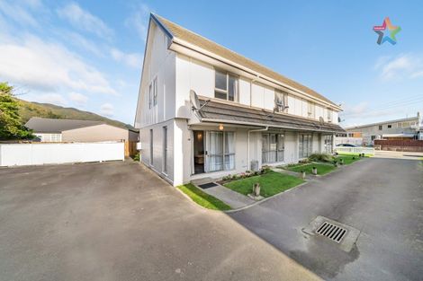 Photo of property in 6d Flock Grove, Fairfield, Lower Hutt, 5011