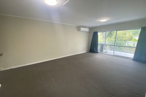 Photo of property in 95 Farmer Crescent, Taita, Lower Hutt, 5011