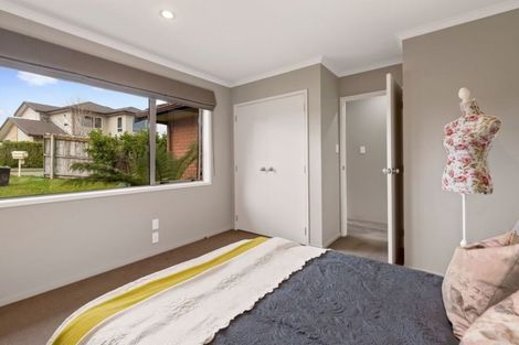 Photo of property in 11 Mermaid Mews, Red Beach, 0932