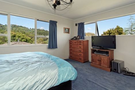 Photo of property in 123 Wirihana Road, Titirangi, Auckland, 0604
