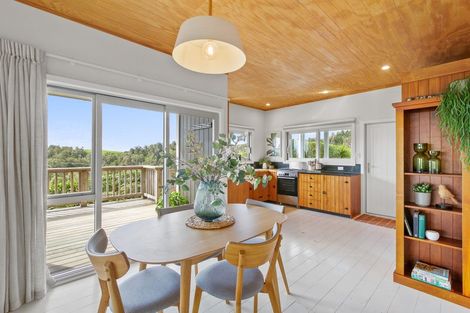 Photo of property in 828 Dover Road, Okato, New Plymouth, 4374