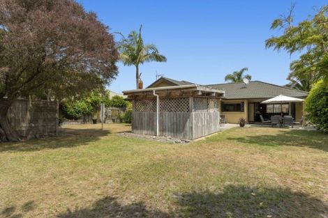Photo of property in 667 Gloucester Road, Papamoa Beach, Papamoa, 3118