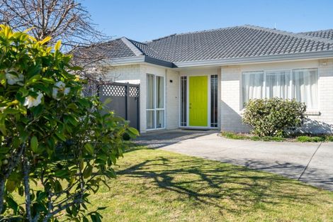 Photo of property in 2 Lasiandra Place, Mount Maunganui, 3116