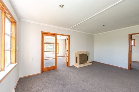 Photo of property in 50 Manuka Street, Castlecliff, Whanganui, 4501