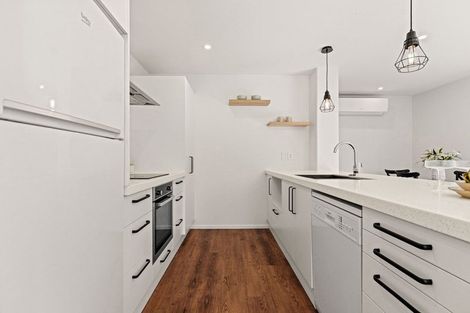 Photo of property in 25 Champion Street, Edgeware, Christchurch, 8013