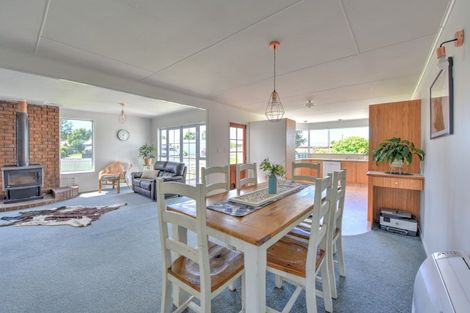 Photo of property in 58 Hunter Street, Edendale, 9825