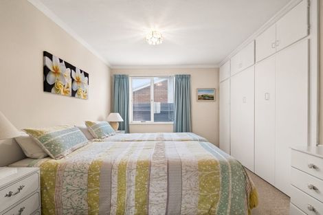 Photo of property in 132 Melbourne Street, South Dunedin, Dunedin, 9012
