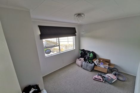 Photo of property in 20b Invercargill Drive, Kelson, Lower Hutt, 5010