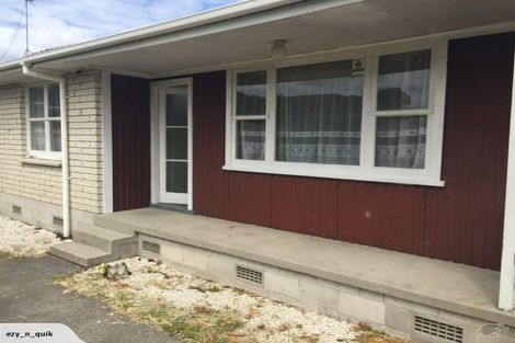 Photo of property in 1/215 Swanson Road, Henderson, Auckland, 0610