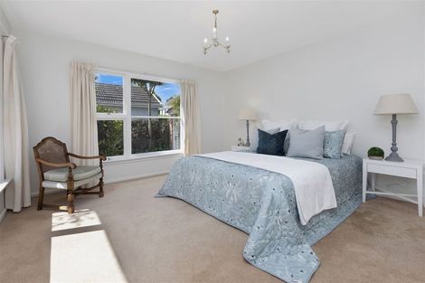 Photo of property in 7 Willowbrook Place, Fendalton, Christchurch, 8052