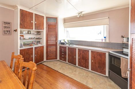 Photo of property in 41 Konini Street, Tawhero, Whanganui, 4501