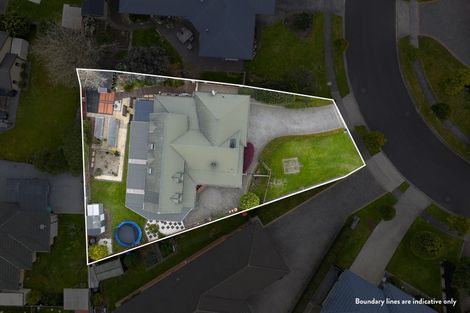 Photo of property in 6 Fencourt Place, Rototuna North, Hamilton, 3210