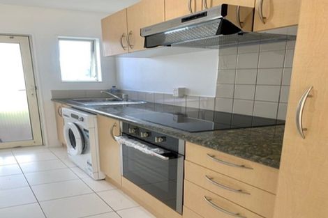 Photo of property in 3 Lyttelton Avenue, Forrest Hill, Auckland, 0620