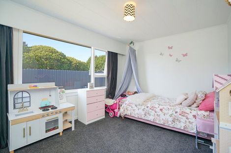 Photo of property in 6 Oteramika Road, Rockdale, Invercargill, 9812