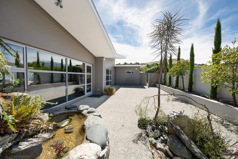 Photo of property in 52 Sylvan Street, Lake Hayes, Queenstown, 9304