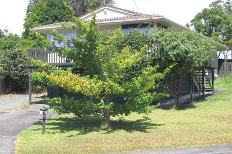 Photo of property in 23 Spinella Drive, Bayview, Auckland, 0629