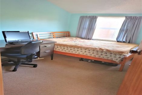 Photo of property in 5 Annell Place, Burnside, Christchurch, 8053