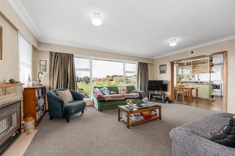 Photo of property in 56 Acacia Crescent, Glenview, Hamilton, 3206