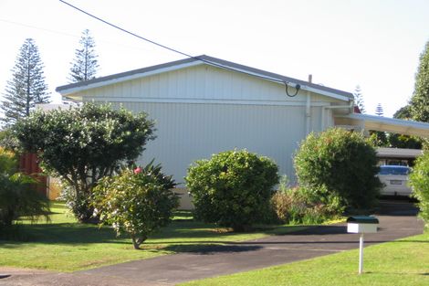Photo of property in 27 Forest Glen, Orewa, 0931