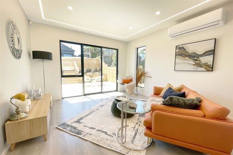 Photo of property in 2b Marina Road, Torbay, Auckland, 0630