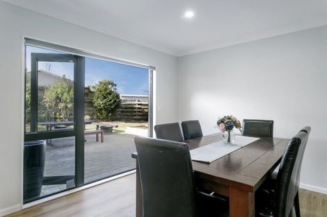 Photo of property in 56 Balmoral Drive, Hilltop, Taupo, 3330