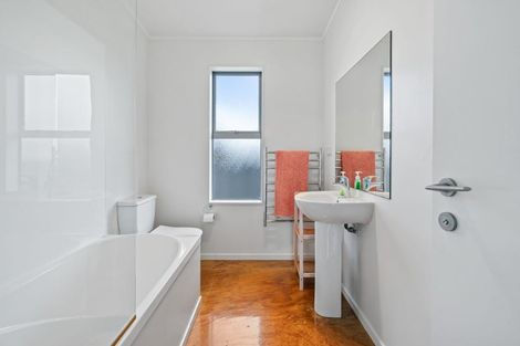 Photo of property in 31 Ata-mahina Way, Ruakaka, 0116