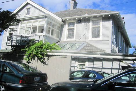 Photo of property in 15 Rawhiti Terrace, Kelburn, Wellington, 6012