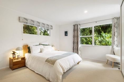 Photo of property in 1/72 Roseberry Avenue, Birkenhead, Auckland, 0626